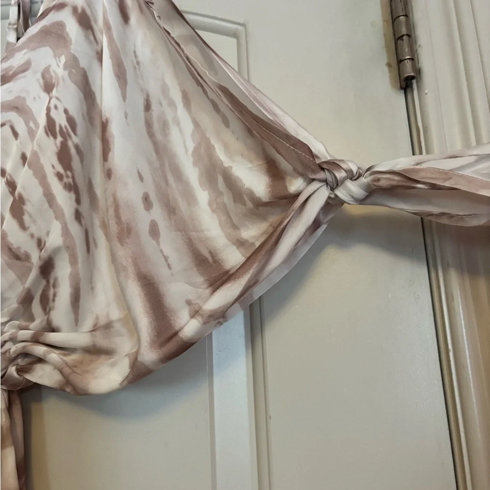 SURF GYPSY Elegant Cream Tie-Dye Maxi Dress/Swim Coverup. NWT. size Small - Picture 4 of 6